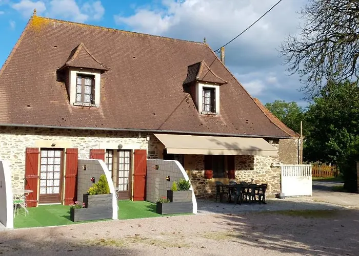 Oda ve Kahvaltı La Ferme De Laupiliere 3*