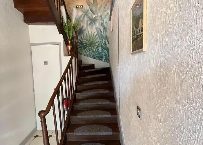 Oda ve Kahvaltı La Ferme De Laupiliere