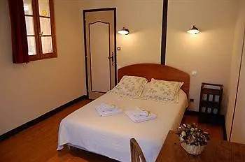 La Ferme De Laupiliere Oda ve Kahvaltı Sarrazac (Dordogne)