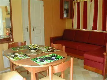 La Ferme De Laupiliere Oda ve Kahvaltı Sarrazac (Dordogne)